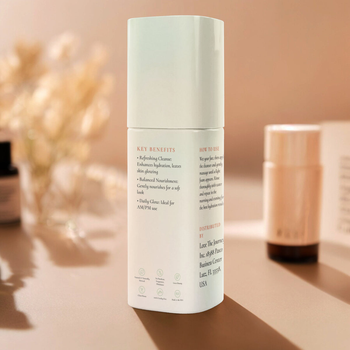 Glisten Skin Milky Oil Foaming Cleanser