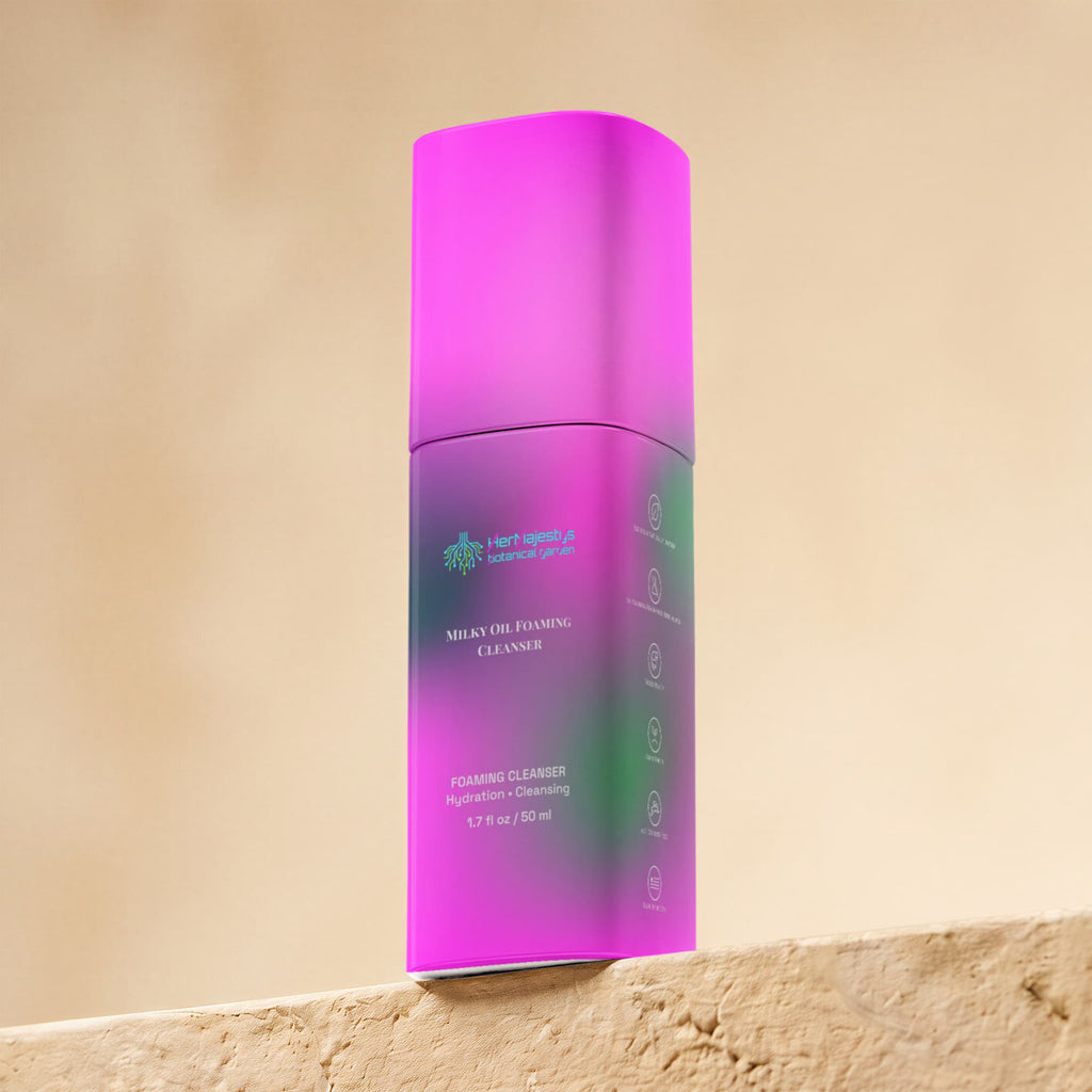 Milky Oil Foaming Cleanser
