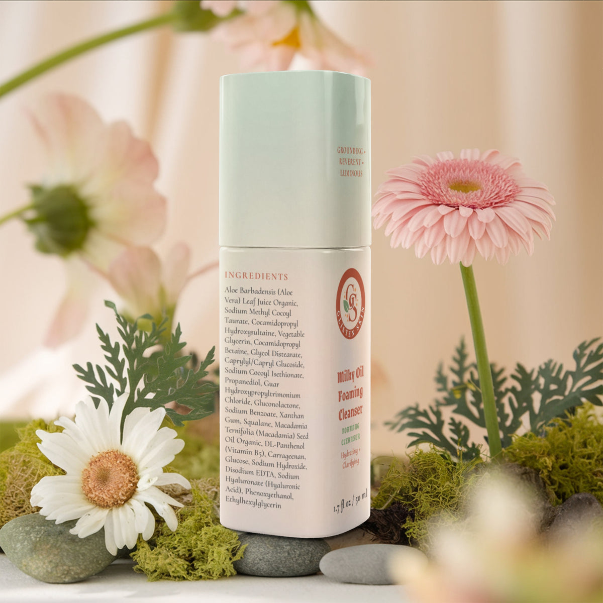 Glisten Skin Milky Oil Foaming Cleanser