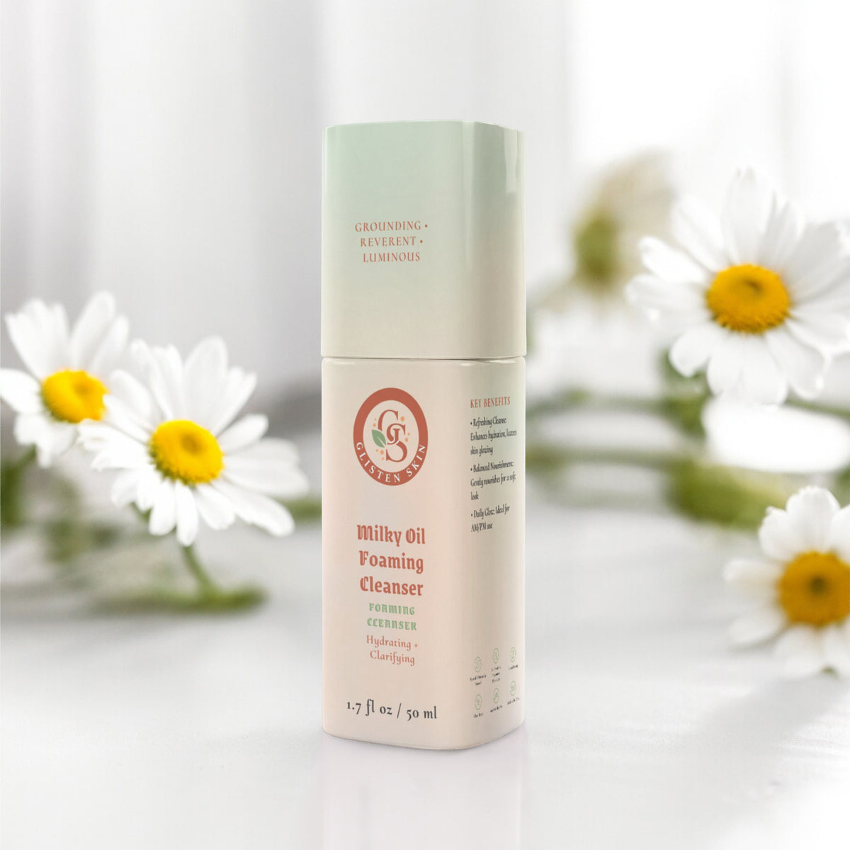 Glisten Skin Milky Oil Foaming Cleanser